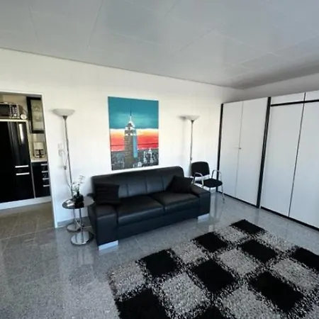 Haus Nautica Studio Nautica *